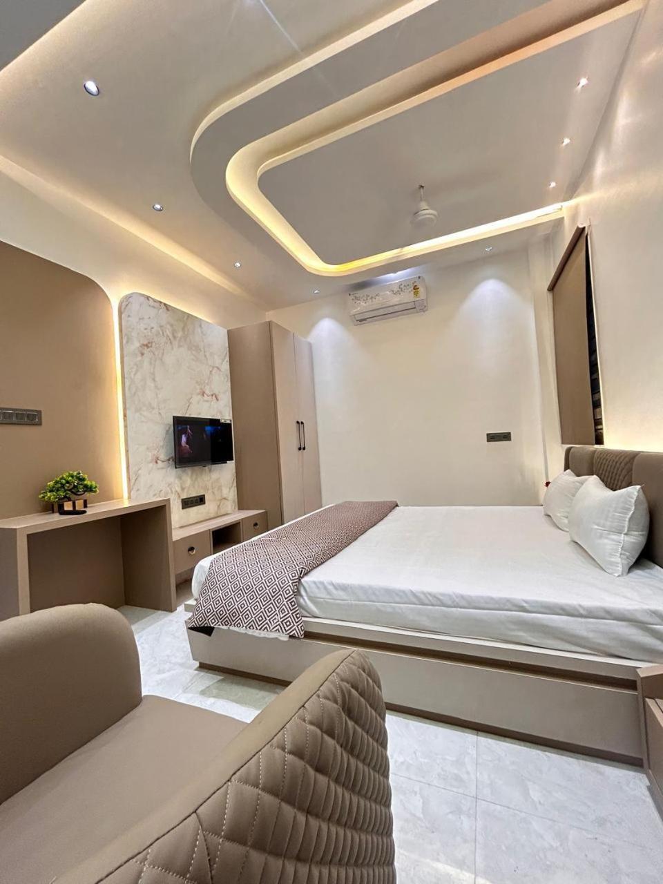 Hotel Sleep Inn Indaur Kültér fotó